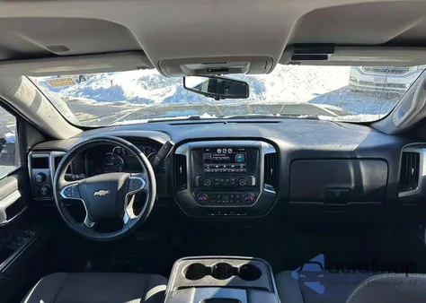 2015 Chevrolet Silverado K1500 Lt z USA, uszkodzony, nr VIN 1GCVKREC2FZ425232